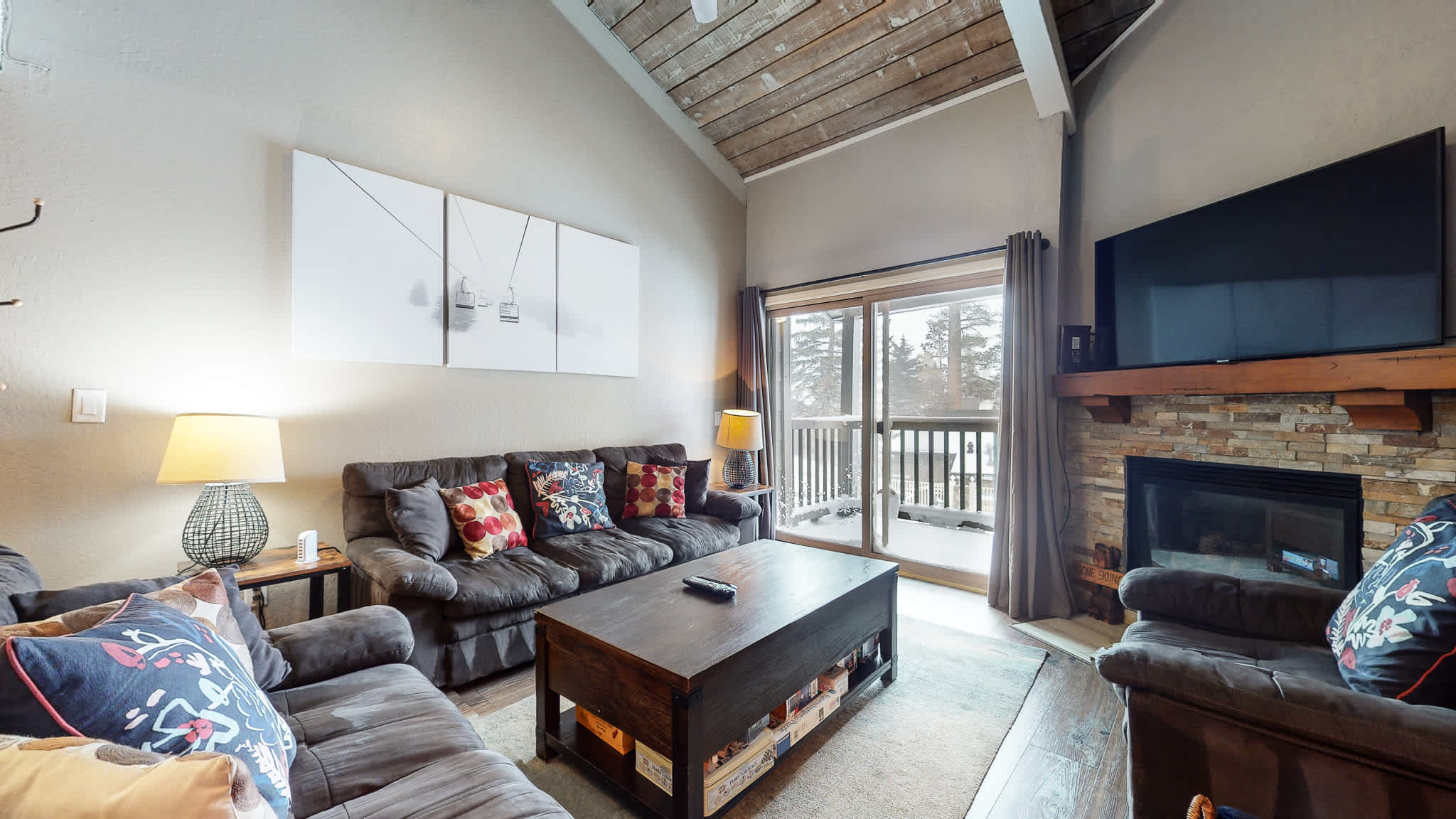 Chamonix #70 Near Yearly Outdoor Activities!