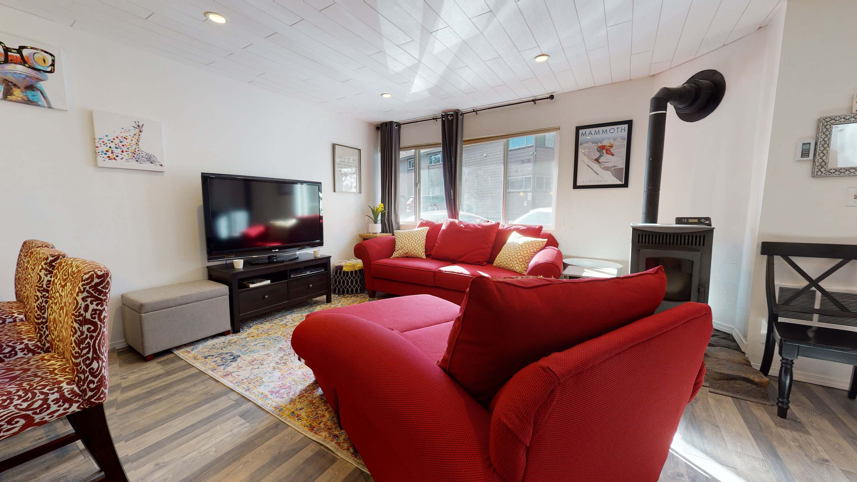 Sierra Manors In the Heart of Mammoth