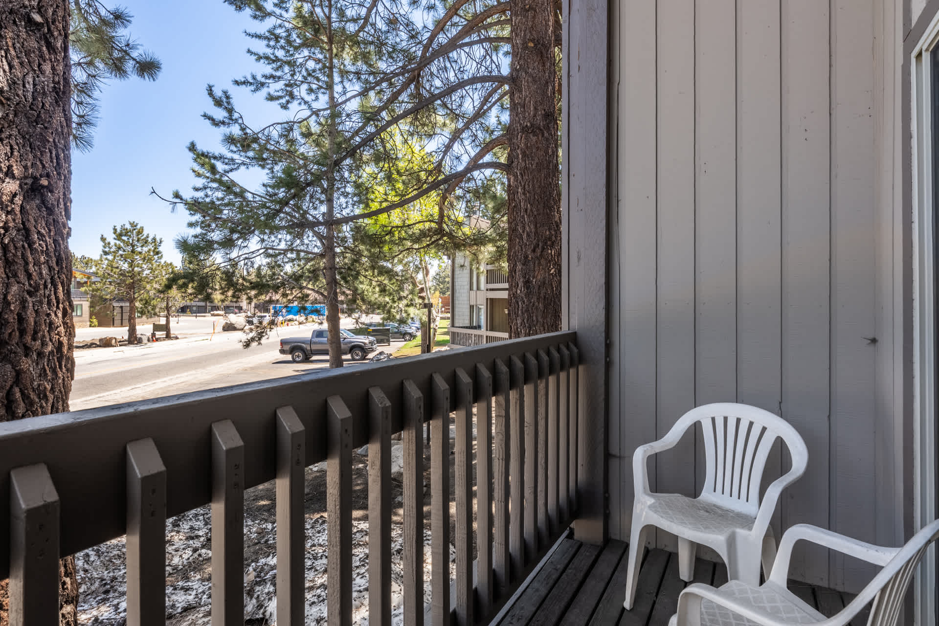 Cozy Stay for 7 w/Pool, Hot Tub & Easy Access! 8