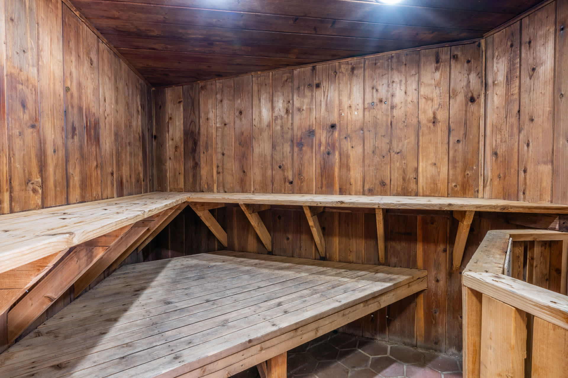 Cozy Stay for 7 w/Pool, Hot Tub & Easy Access! 4