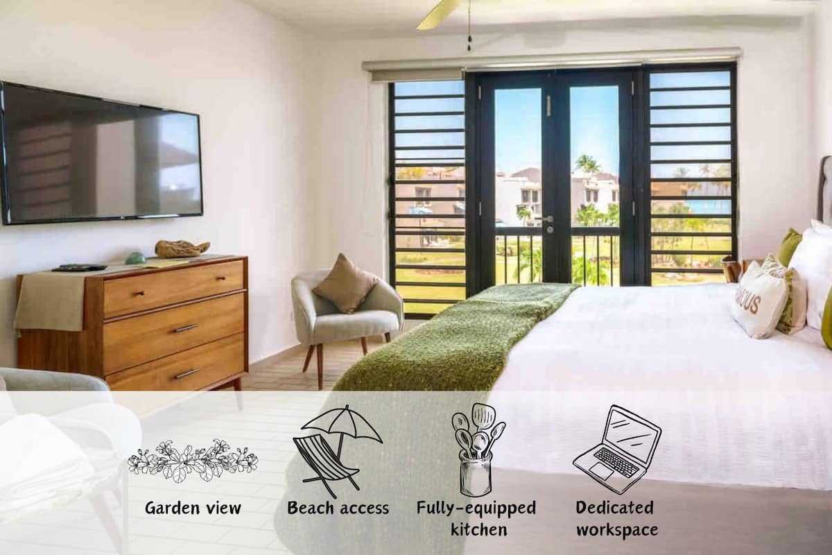 Selah | Travelers Nesters in Palmas Del Mar