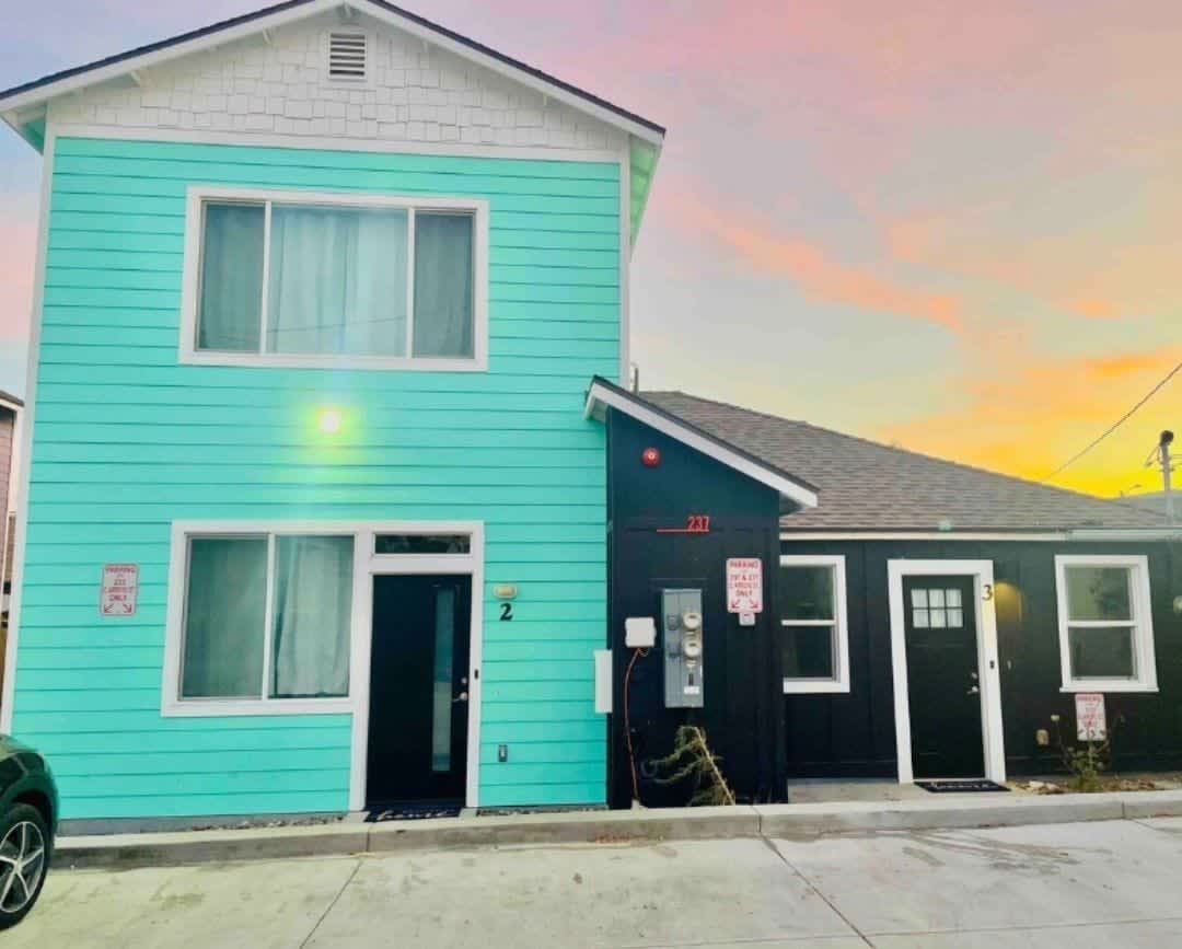 Triplex 4Bedroom|Pet OK|Sleeps10 — Reno, NV — vacation rental