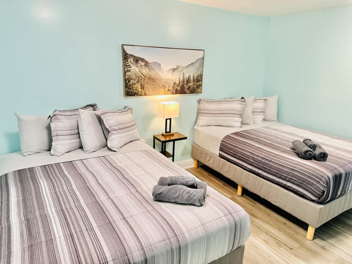 3-Masters/3.5 Bath/Sleeps 13/Pet OK — Reno, NV — vacation rental