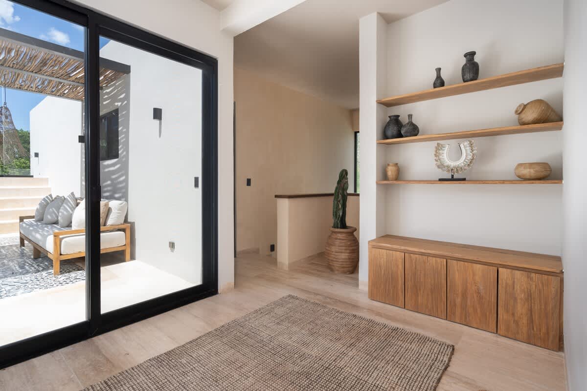 Home Features & Décor | Rooftop Access