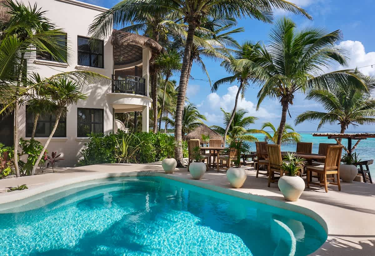 Shared pool with stunning ocean views
