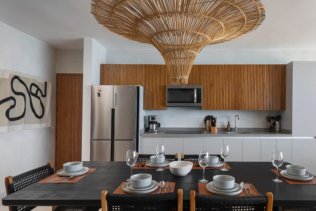 Dining room with spectacular ocean view.