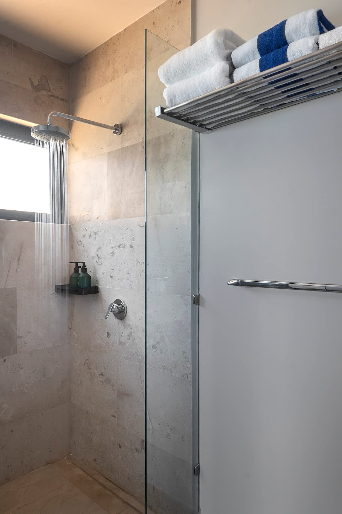 T52 -401-PH Barabara