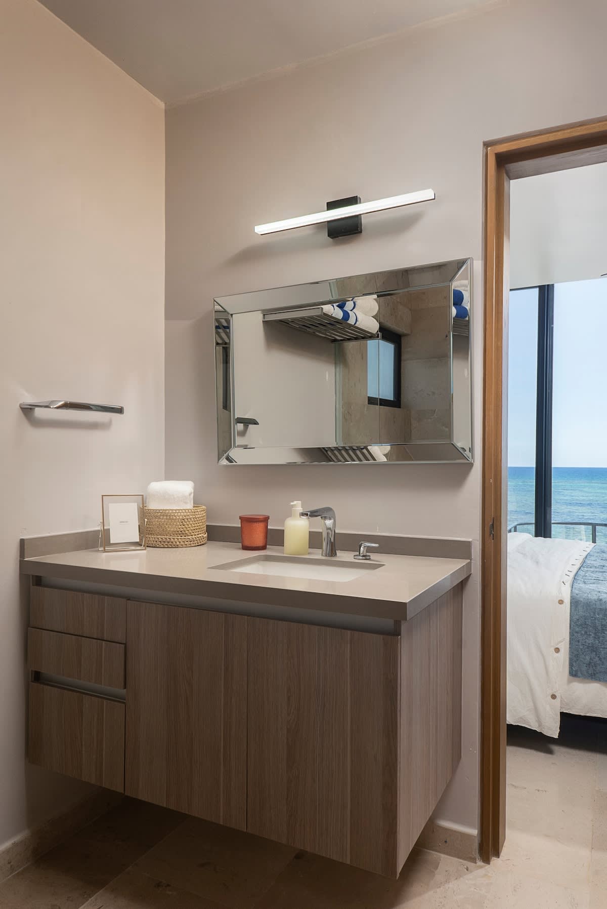 T52 -401-PH Barabara