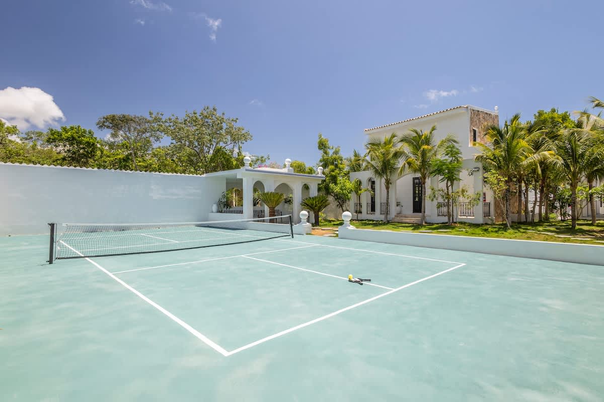 Villa RAES