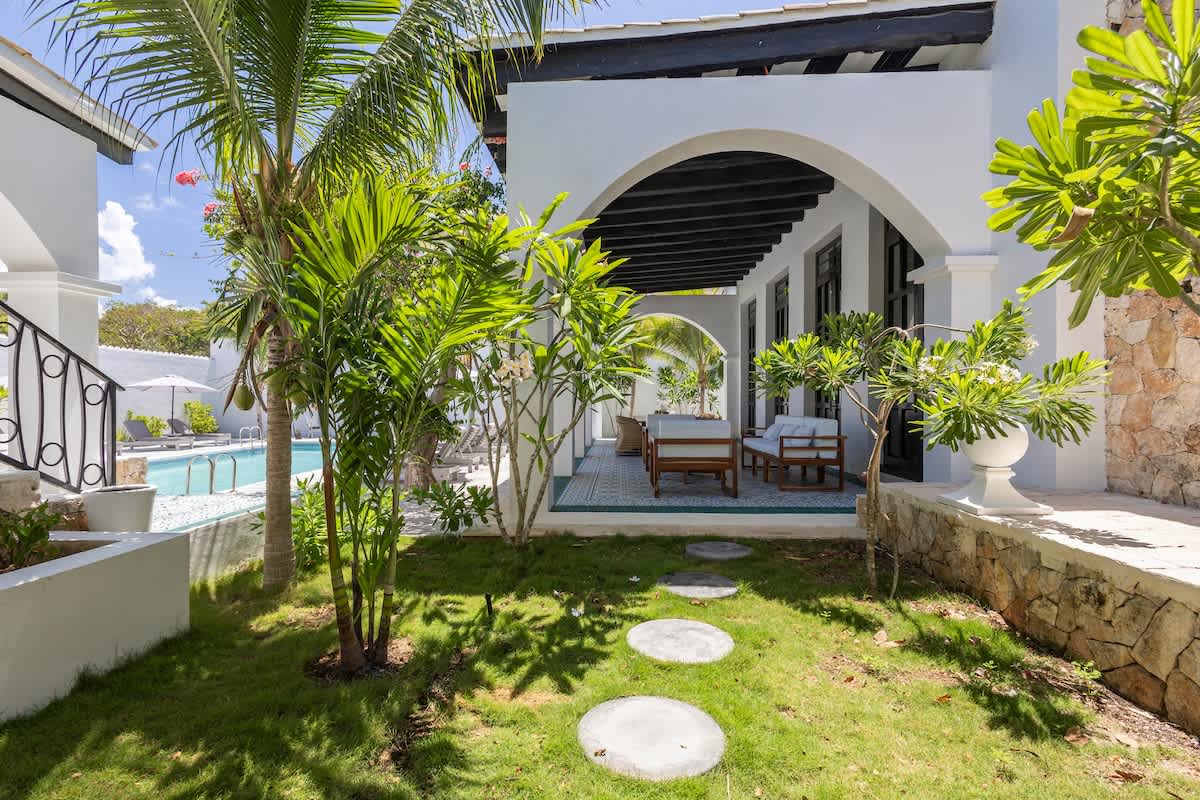 Villa RAES