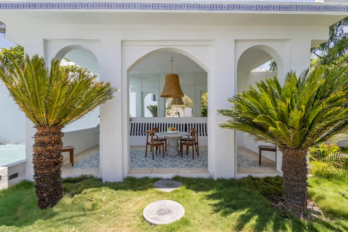 Villa RAES