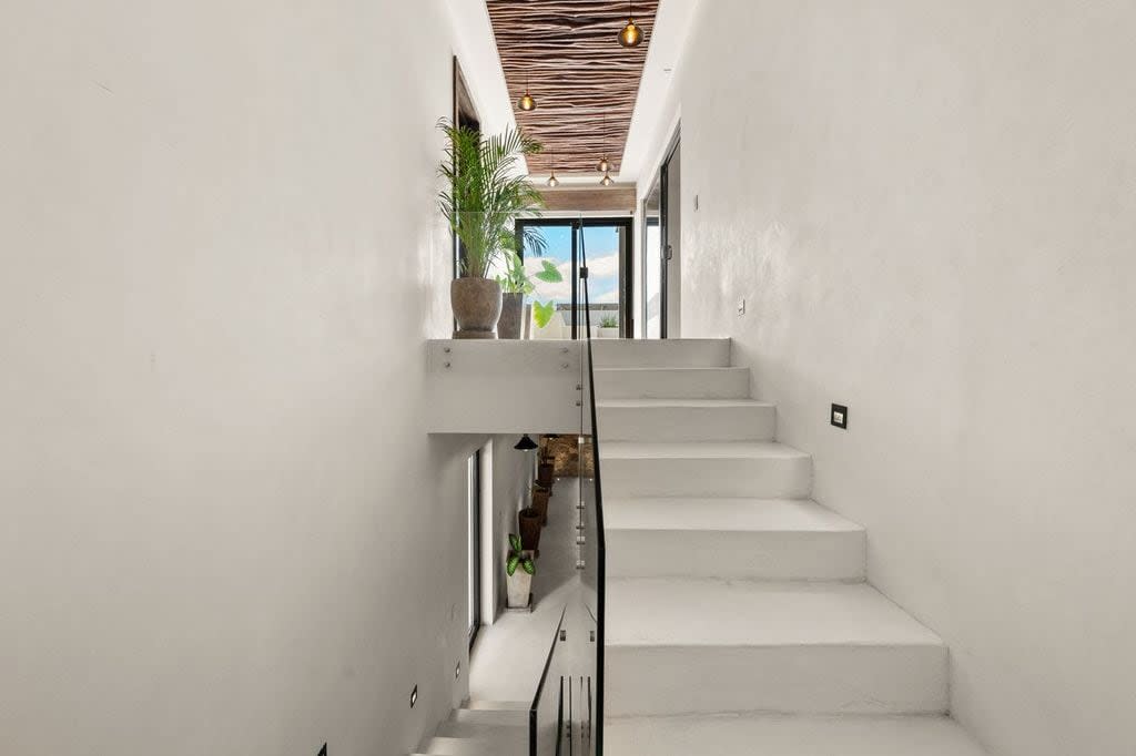 Staircase leading to the rooftop