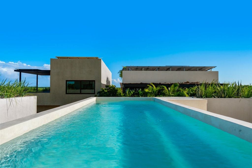Lovely rooftop terrace, perfect for soaking up the sun and enjoying the large, refreshing 2nd pool.