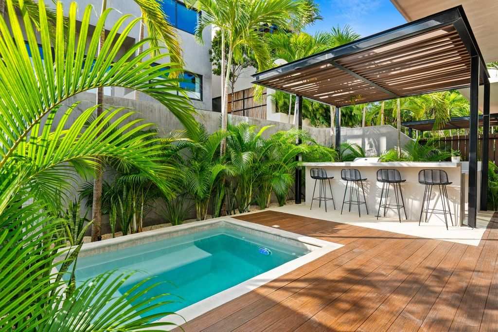 Enjoy the first plunge pool area on the ground floor, complete with a BBQ space for memorable meals outdoors.