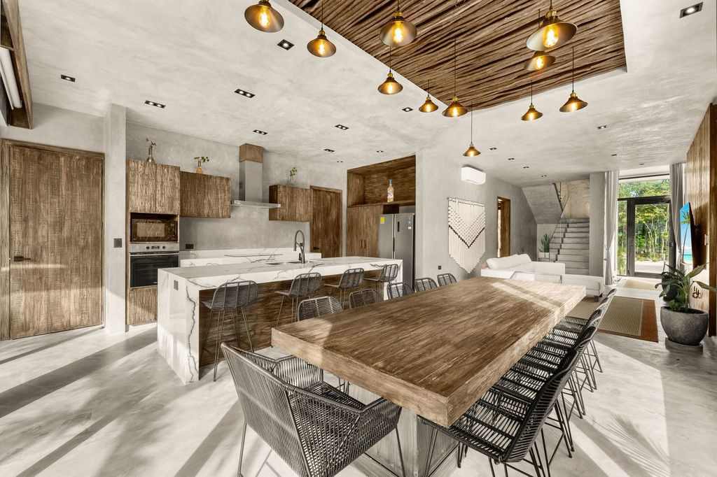 
Spacious dining room, perfect for sharing memorable meals with family and friends.