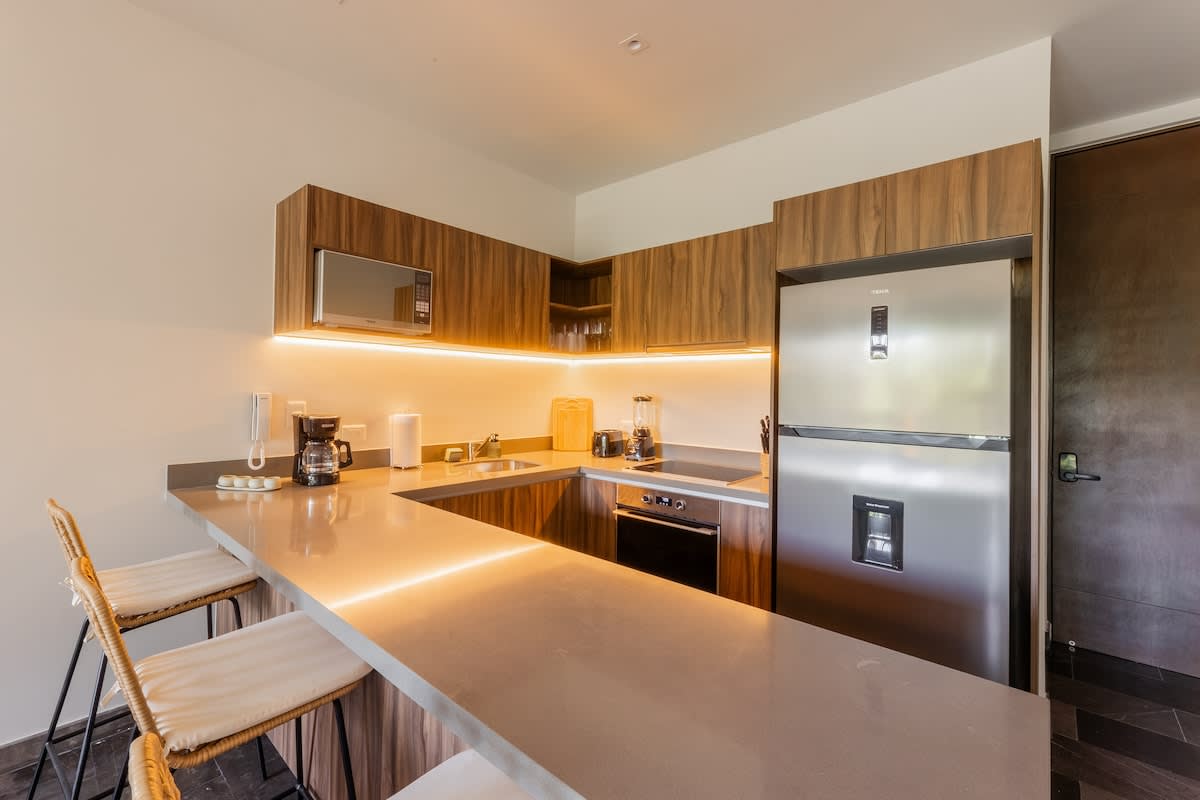 Fully Equipped Kitchen: Everything you need to prepare and enjoy your favorite meals during your stay