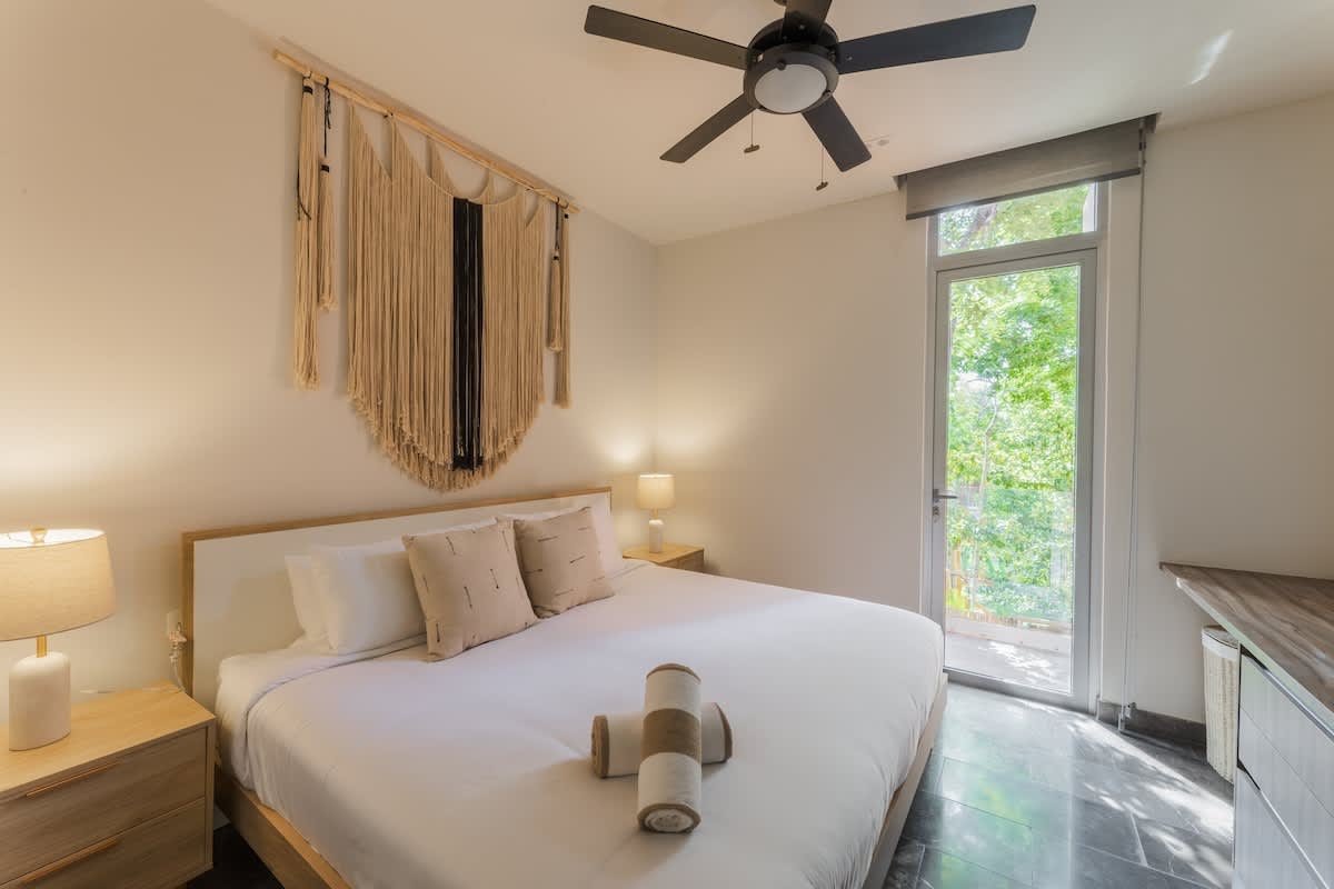 Bedroom #1