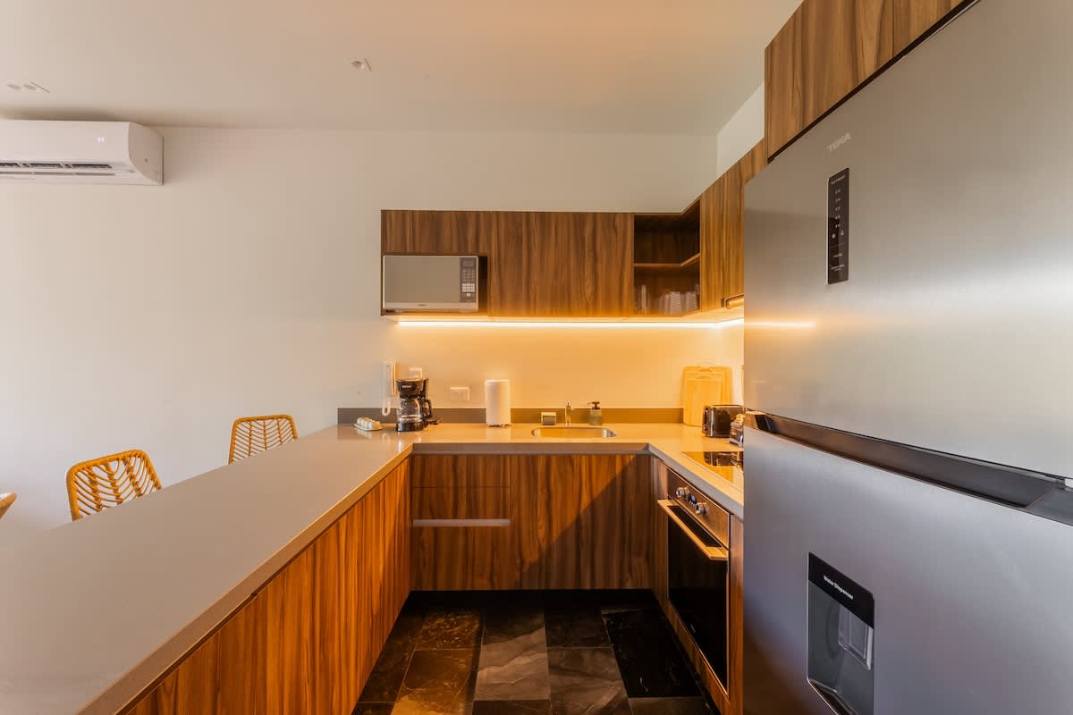 Fully Equipped Kitchen: Everything you need to prepare and enjoy your favorite meals during your stay
