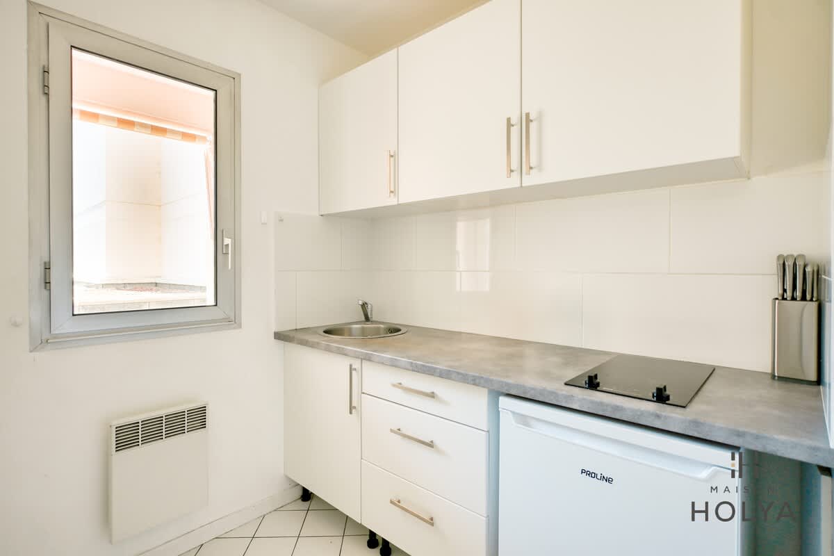 The Spacious - Close to Paris