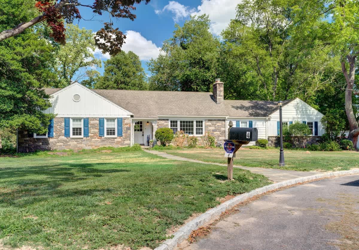 Renovated Home Near Merion Golf Club
