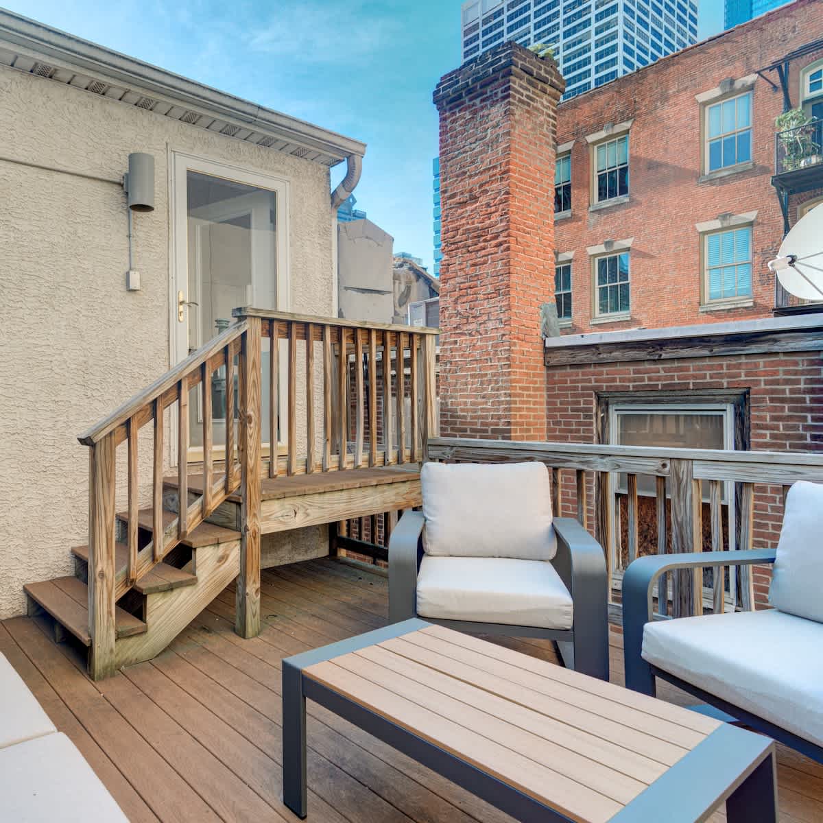 Luxury 3BR Near Rittenhouse + Roof Deck