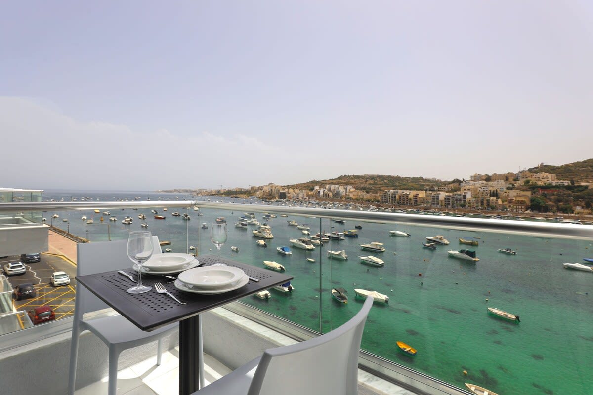 Seaview Studio with Balcony in St. Paul’s Bay — San Pawl il-Baħar, Il-Mellieħa — vacation rental