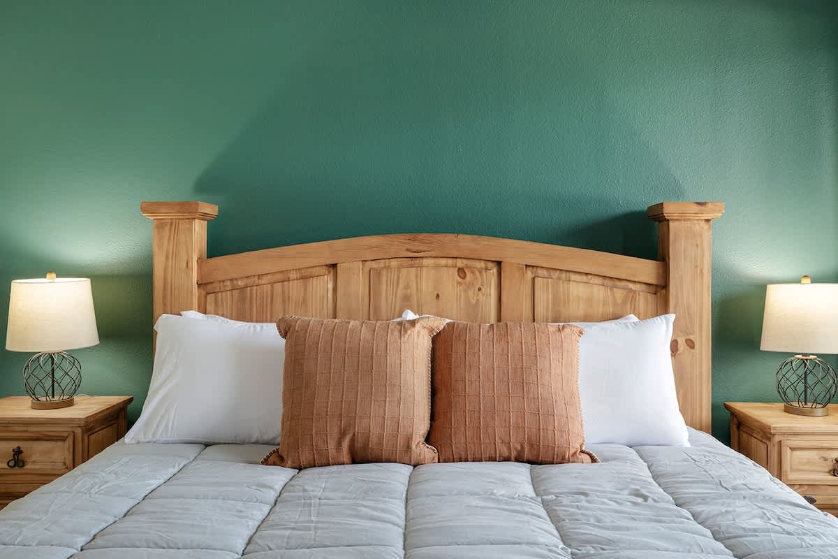 107 Walk to Landing, downtown & convention center — Branson, MO — vacation rental