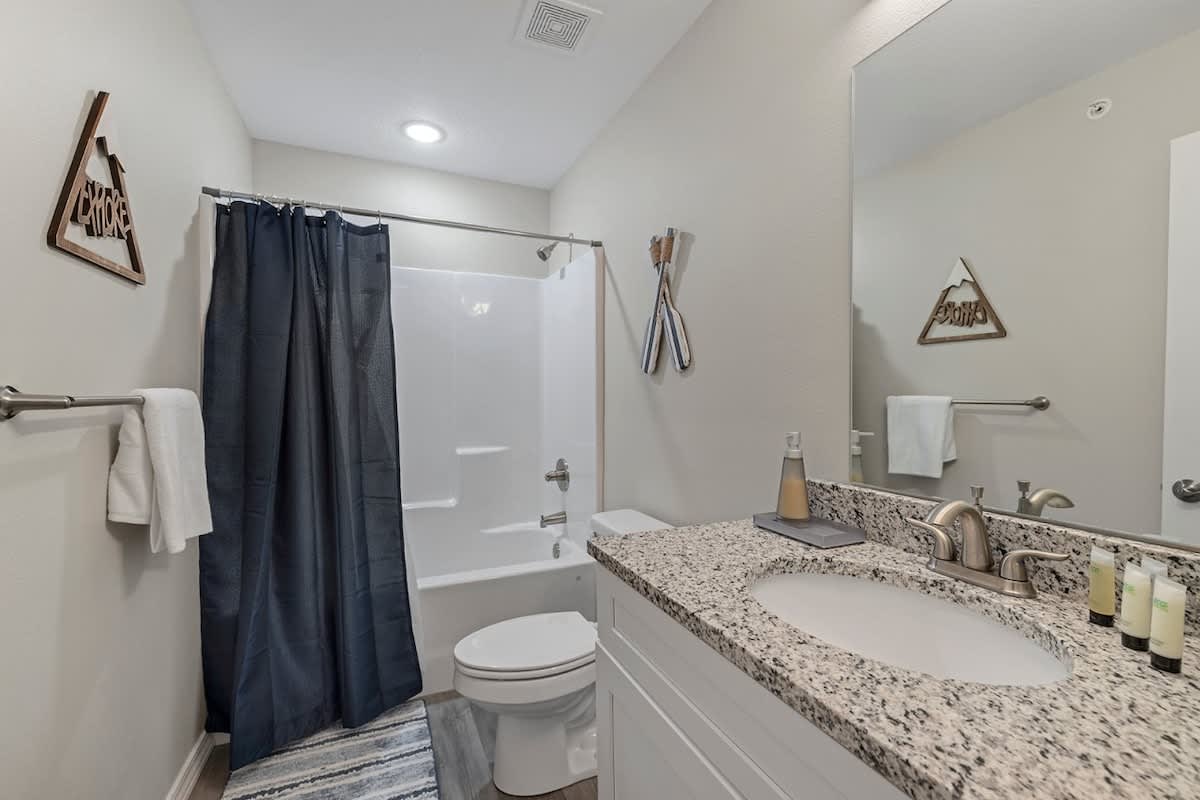 Upstairs bathroom