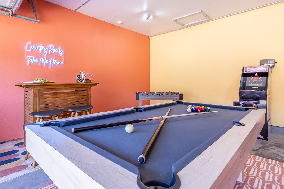 Hot Tub | Game Room | Mountain View