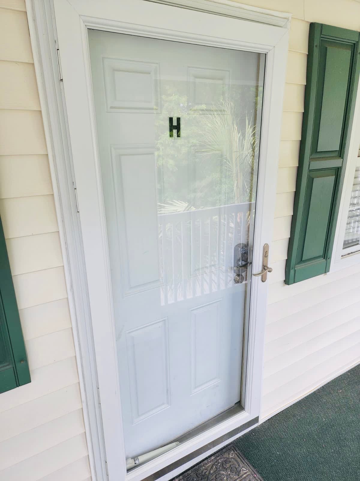 Listing image 2