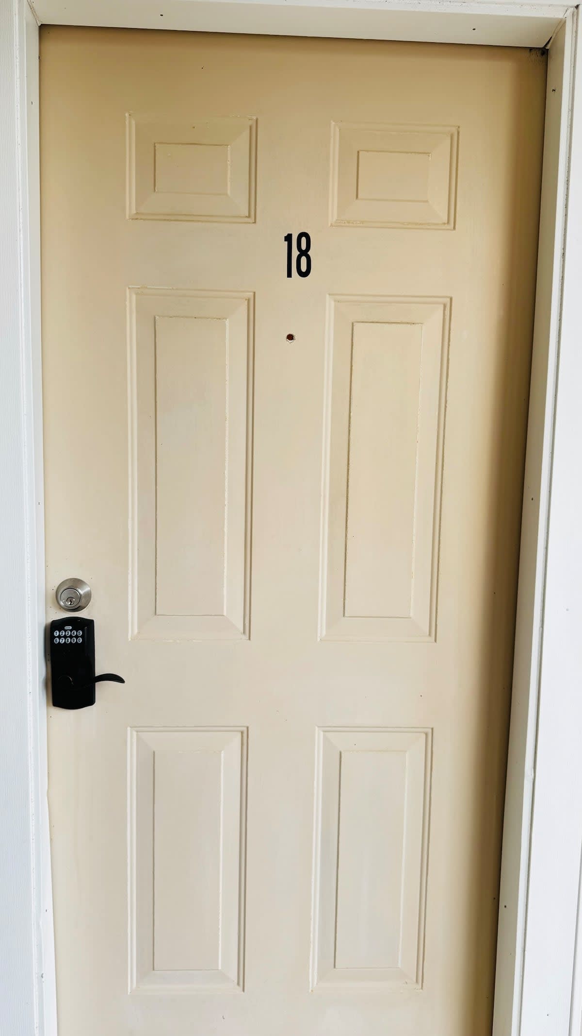 Listing image 12