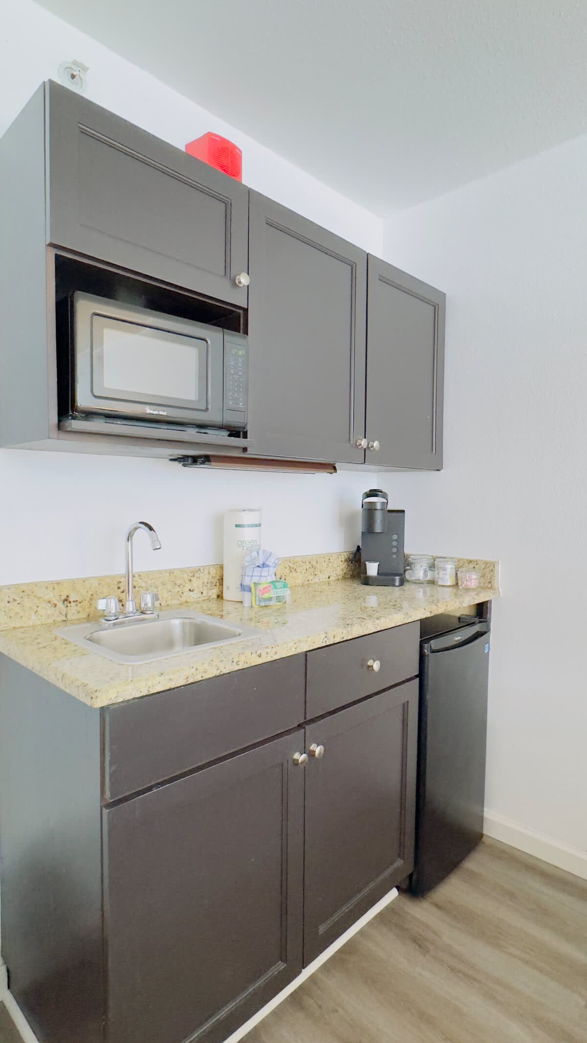 Listing image 6