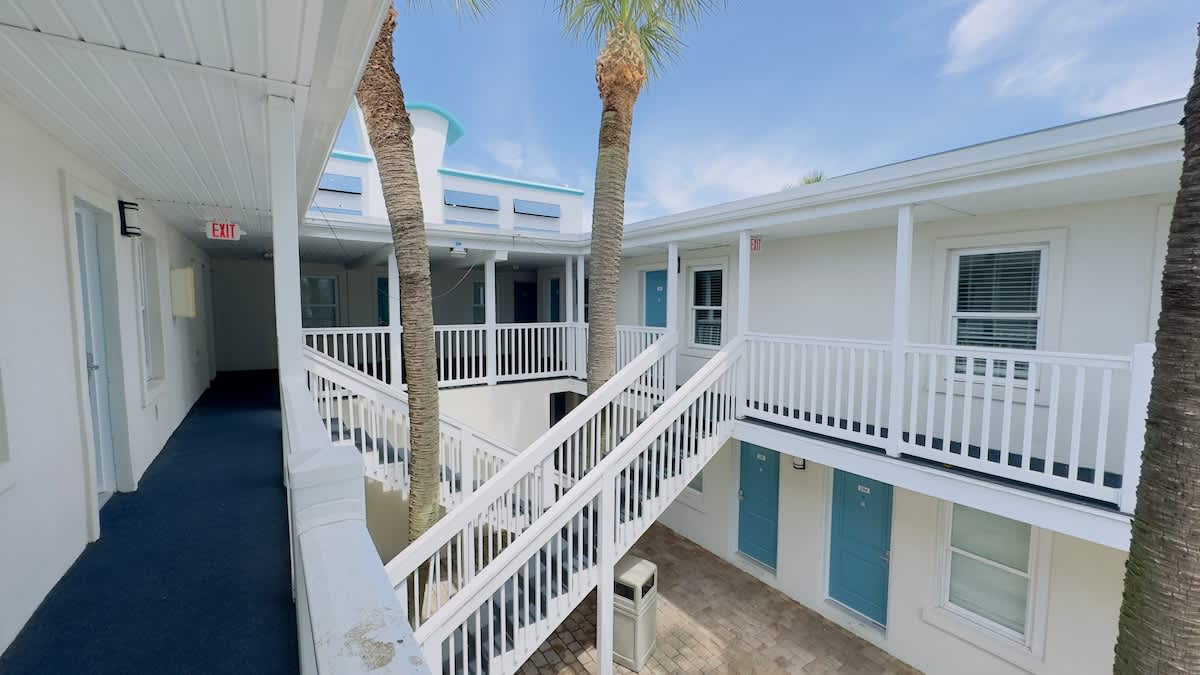 Listing image 14