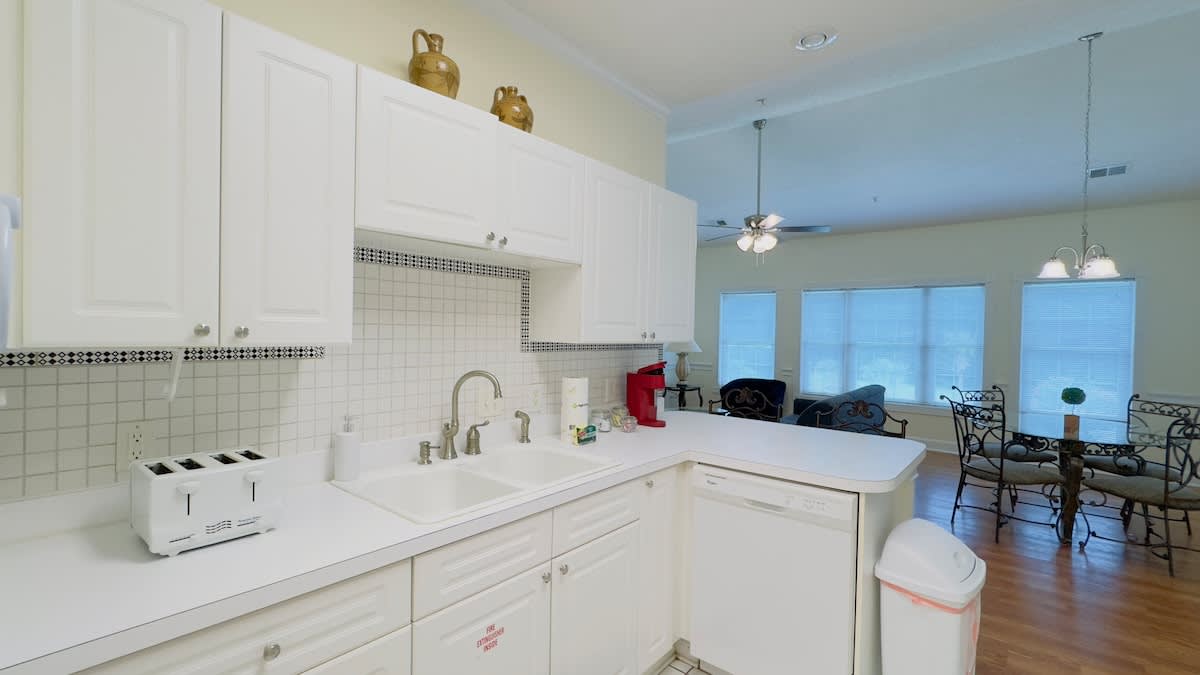 Listing image 11