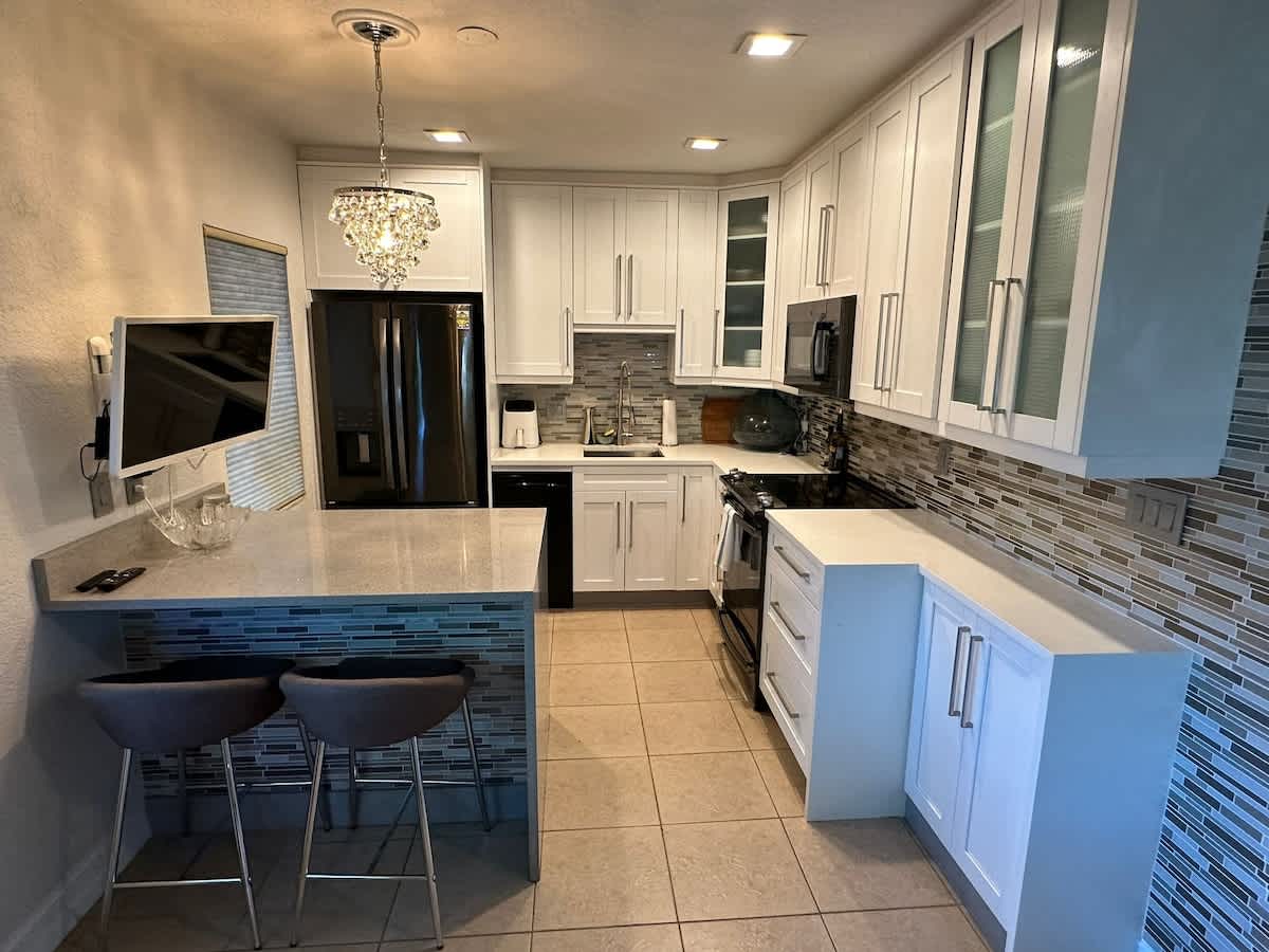 2Bdroom Stylish Condo in Ft. Lauderdale