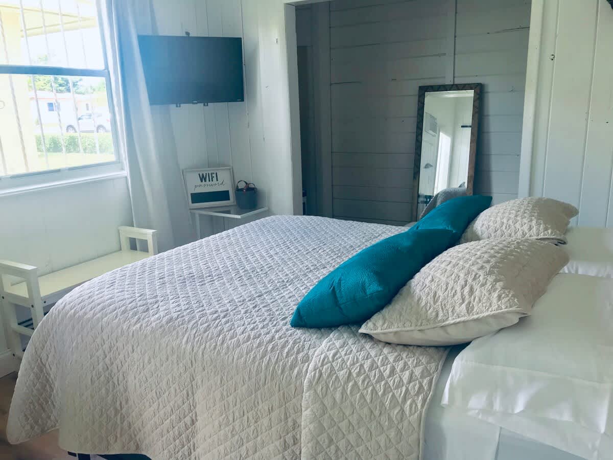 Boho Cottage in Coral Gables · Airport & Cruise