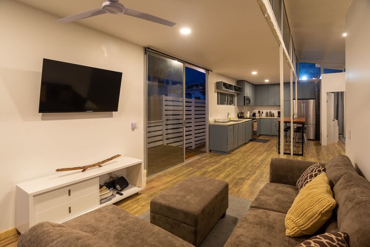 Oceanfront Sunset Container 34