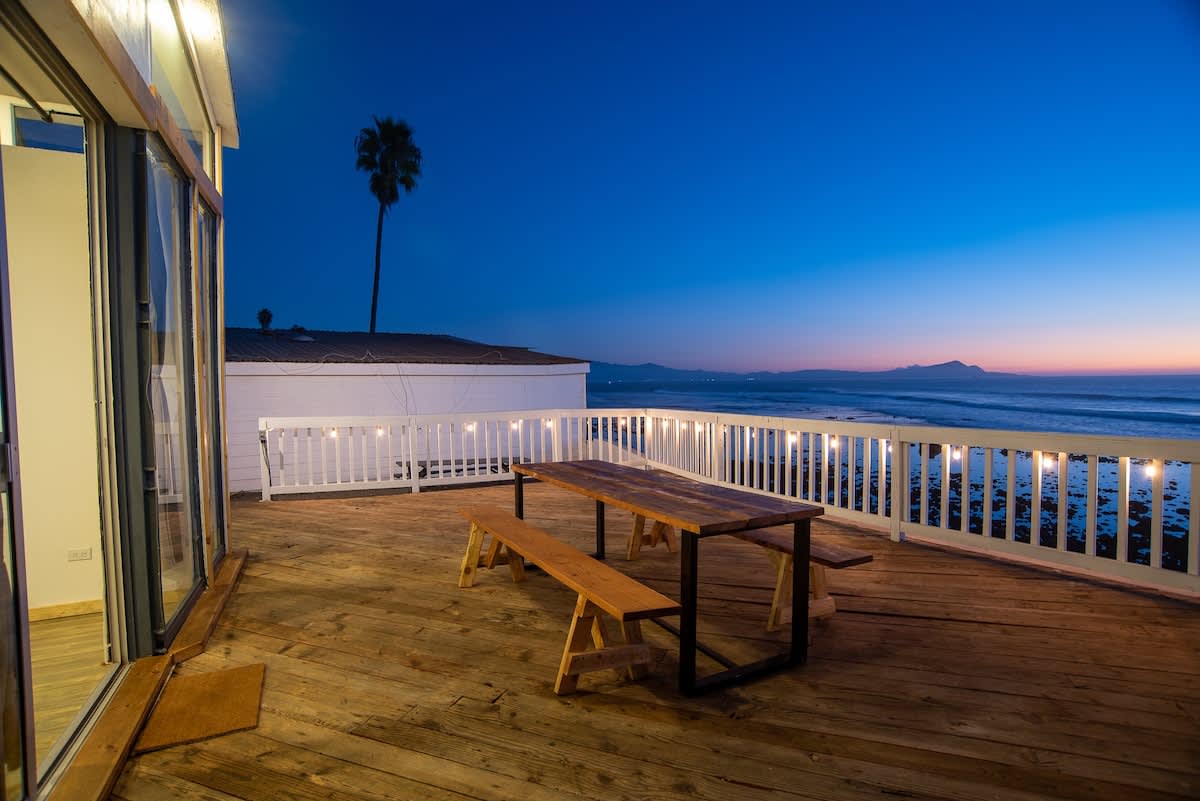 Oceanfront Sunset Container 11