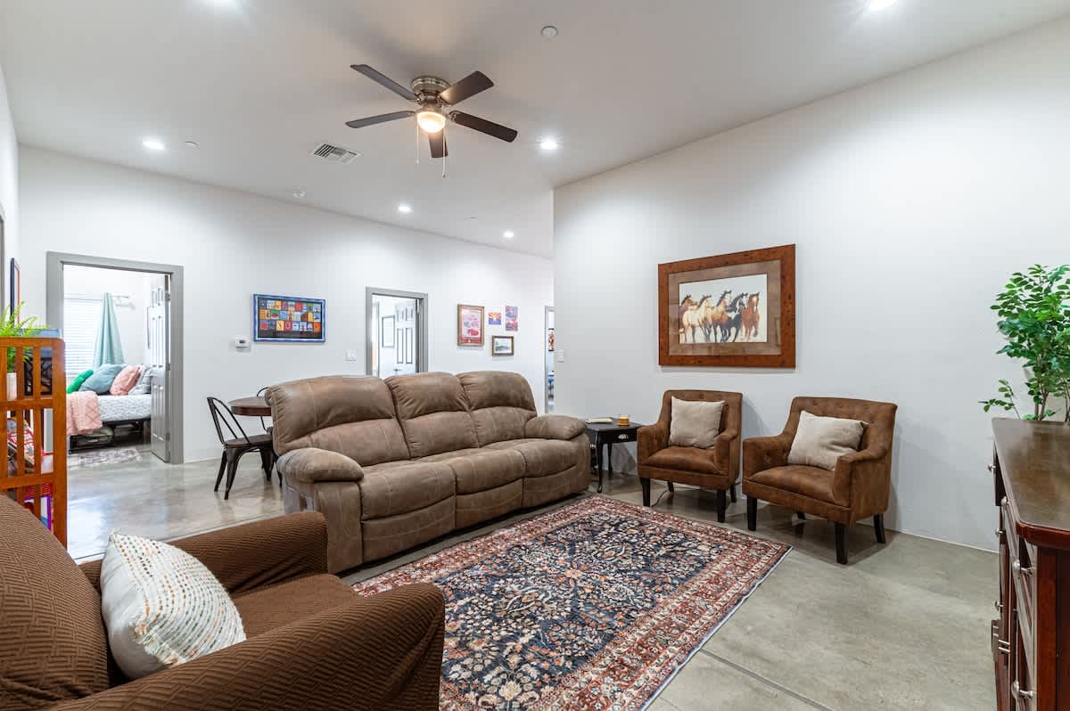 Bright 4BR Home | Minutes to UofA & Shows — Tucson, AZ — vacation rental