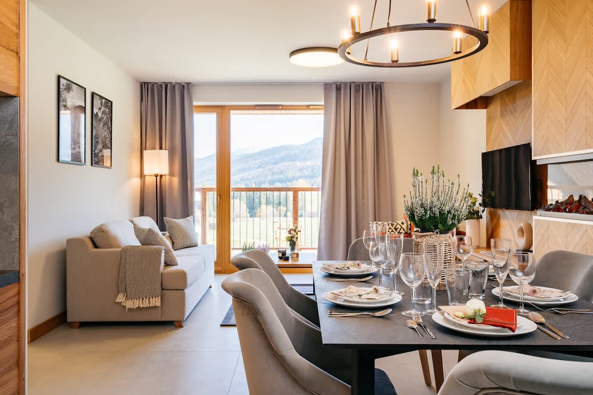 Apartment with Mountain View E12