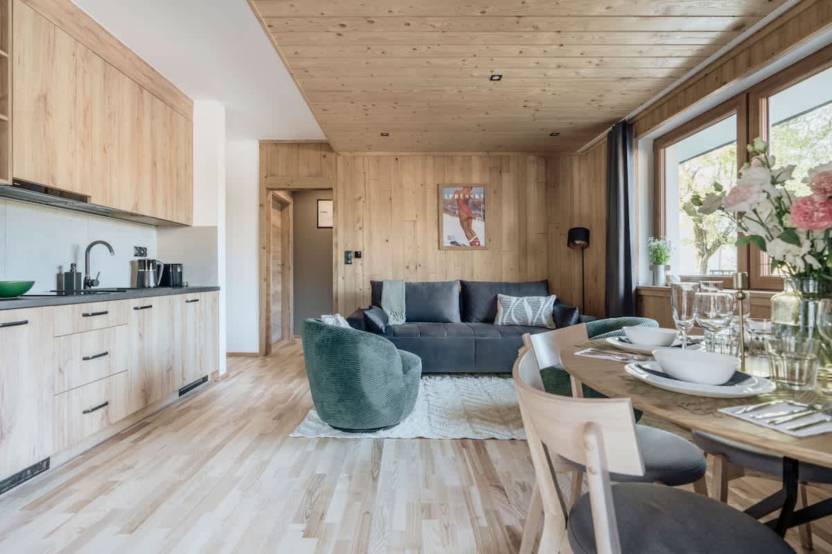 Lovely, quiet 2-bedroom apartament in city center