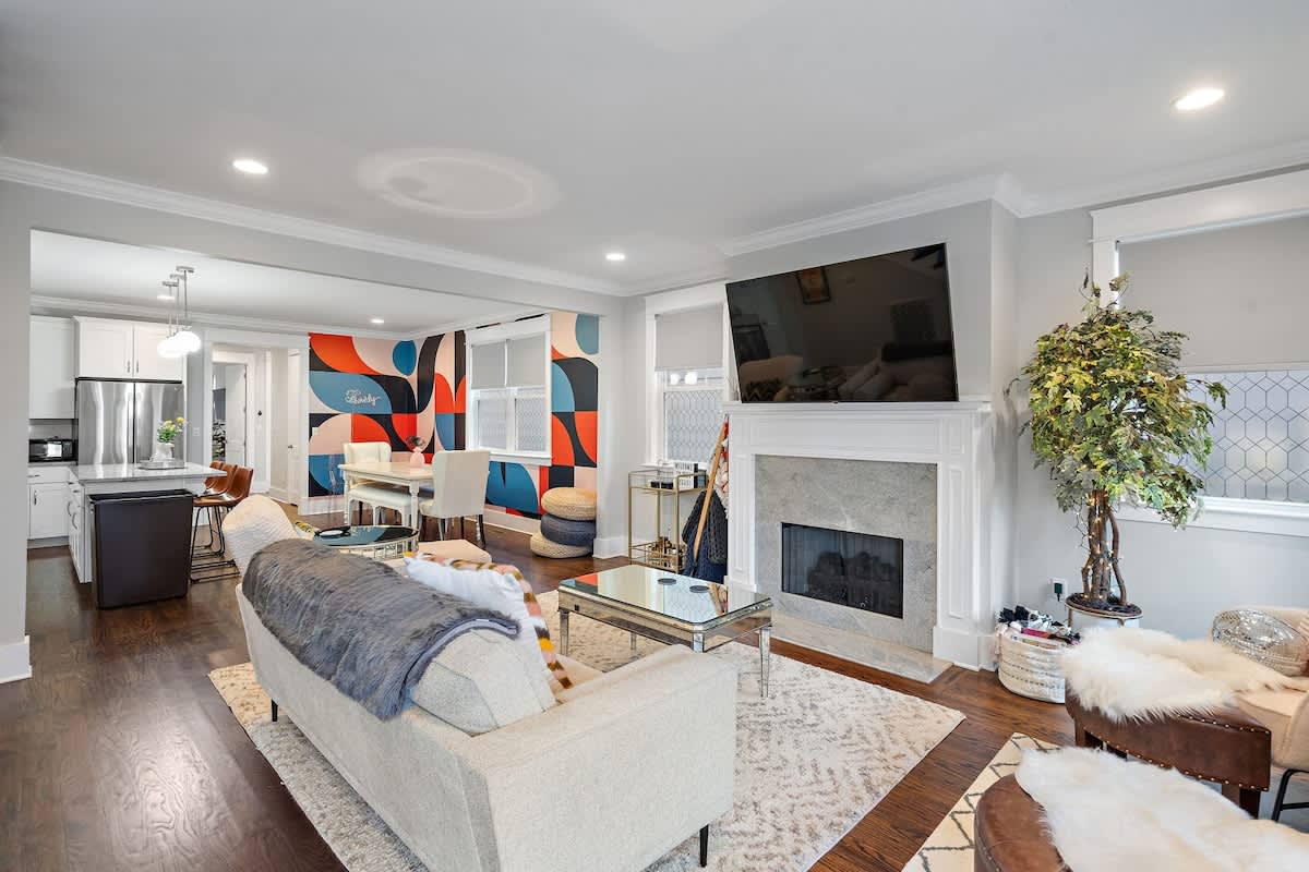 Spacious Large Getaway-7 Beds, Perfect for Groups! — Nashville, TN — vacation rental