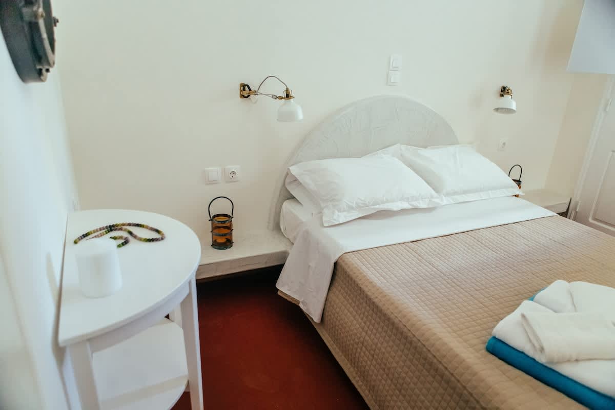 One bedrooms Studio in Fira by Arivia Villas — Thera — vacation rental