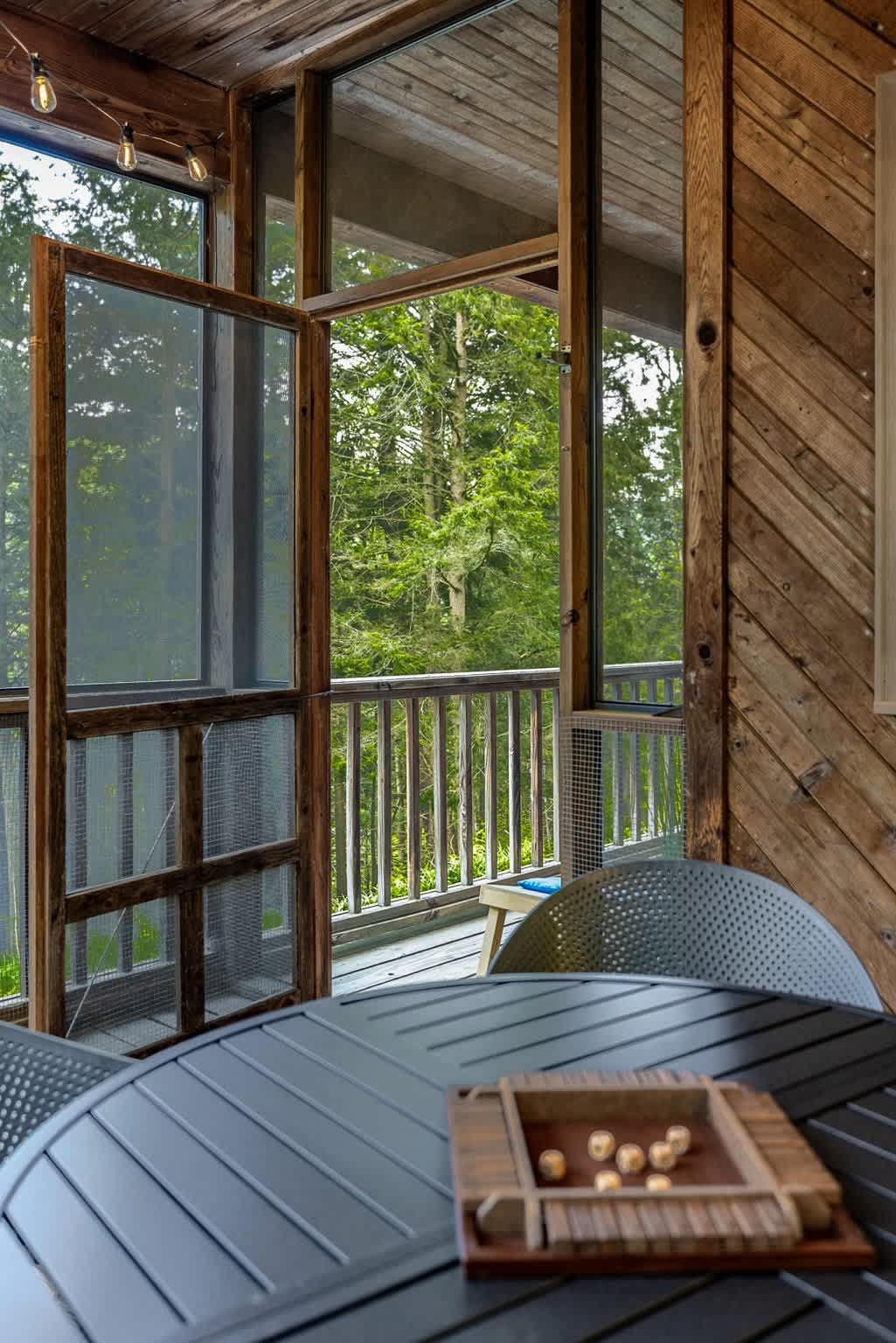 Cedar Hill Lodge 10 Min to Mt Snow w Hot Tub | Photo 35