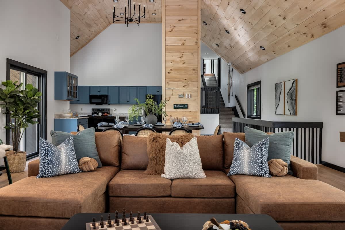 Cedar Hill Lodge 10 Min to Mt Snow w Hot Tub | Photo 22