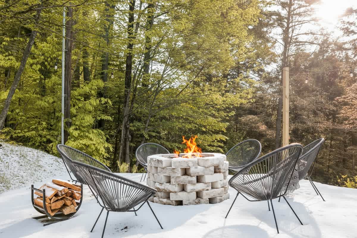 Cedar Hill Lodge 10 Min to Mt Snow w Hot Tub | Photo 36