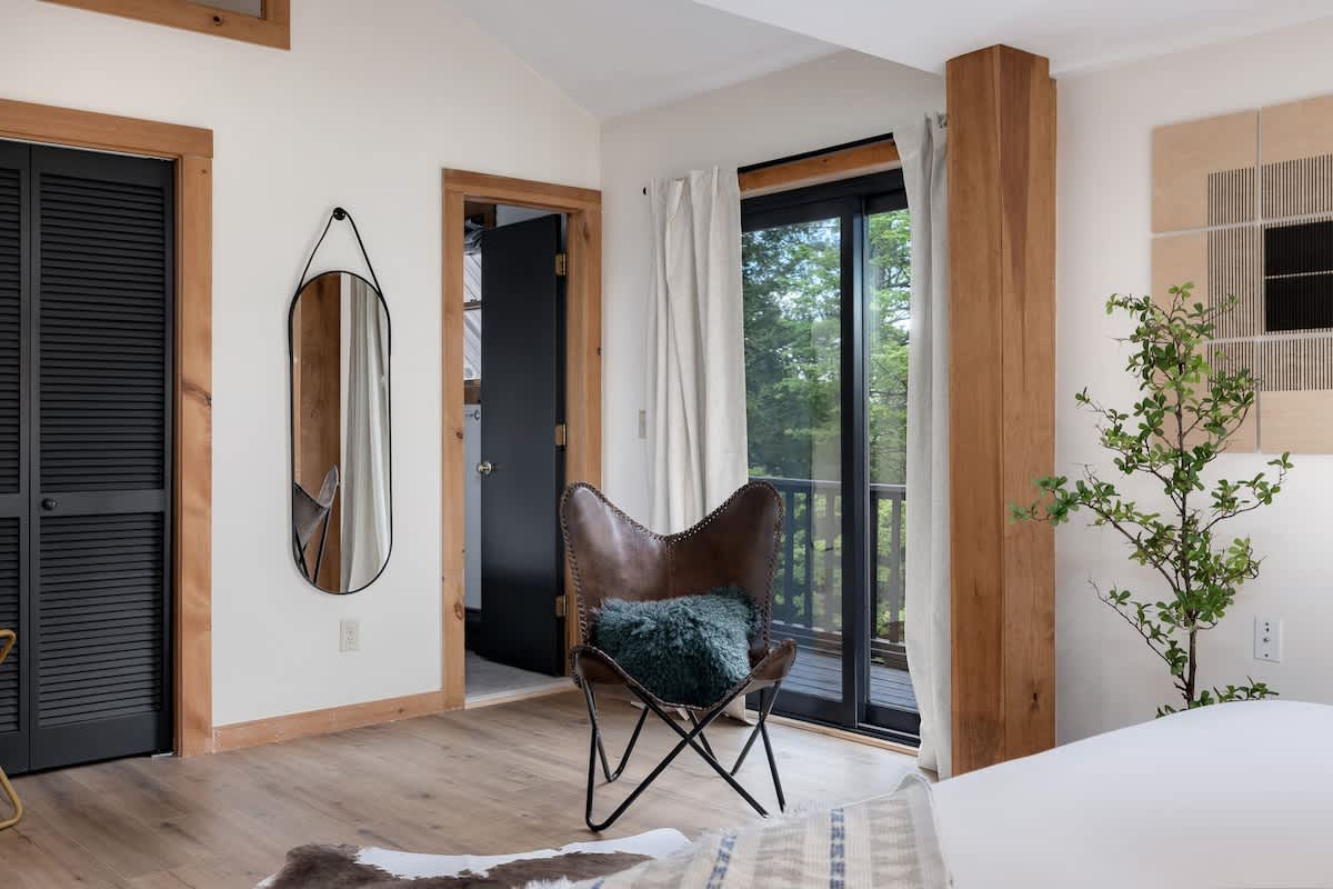 Cedar Hill Lodge 10 Min to Mt Snow w Hot Tub | Photo 44