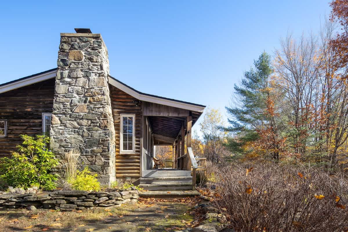 Snow Haus Hot Tub Bar 10 Min to Mount Snow | Photo 5