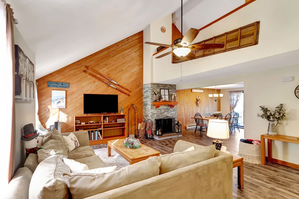 Featured Property Crosstown Retreat 2 Miles to Mt Snow w Fireplace