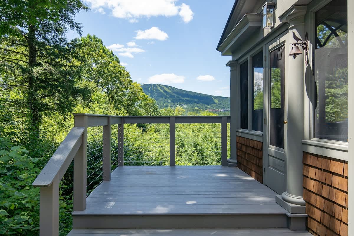 Round Hill Retreat Epic Stratton Views w Hot Tub | Photo 11